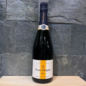 Veuve Clicquot Rich On Ice