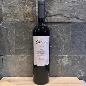 Familia Gascón Malbec
