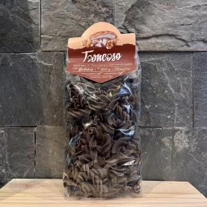 Pasta Seca De Trigo Con Hongos Secos