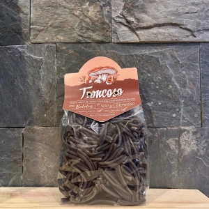 Pasta Seca De Trigo Con Hongos Secos