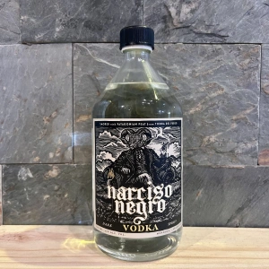Narciso Negro Vodka Ahumado Con Turba