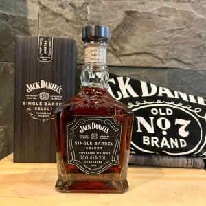Jack Daniels Single Barrel Select + Estuche